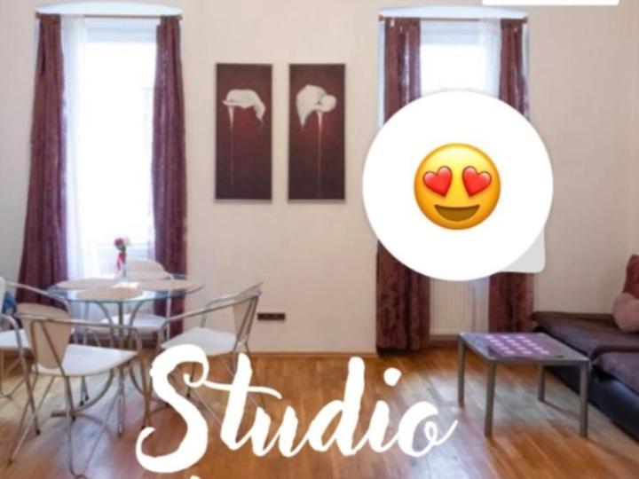 וינה Central Garden Apartments מראה חיצוני תמונה